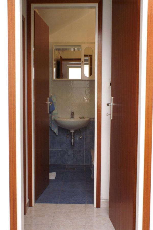 Apartments By The Sea Razanj, Rogoznica - 4253 외부 사진